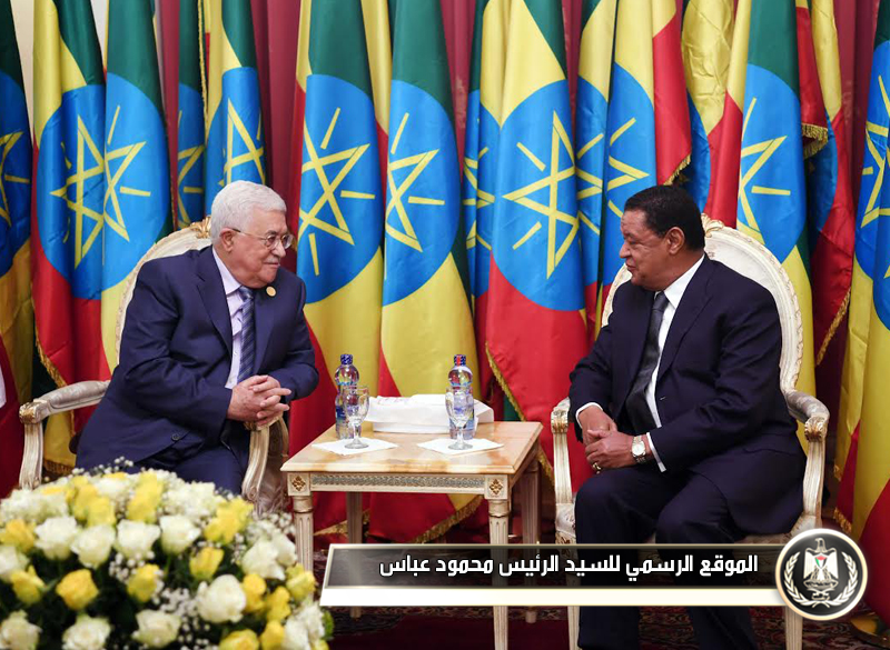 السيد الرئيس يجتمع مع نظيره 
الأثيوبي