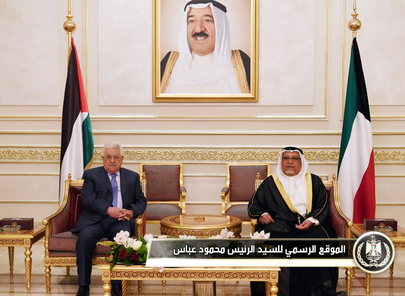 السيد الرئيس يصل الكويت في زيارة 
رسمية