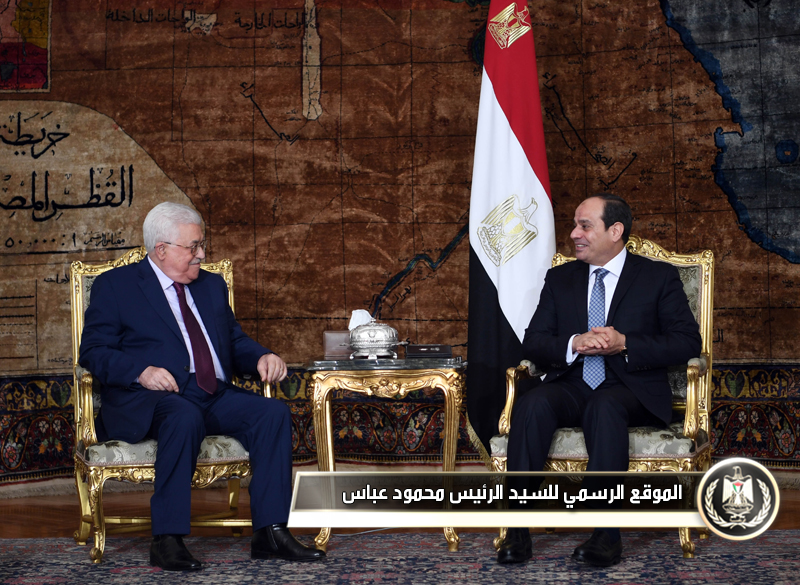 السيد الرئيس يجتمع مع نظيره المصري 
الرئيس عبد الفتاح السيسي