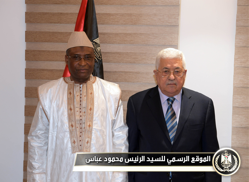 الرئيس يتقبل أوراق اعتماد سفير غينيا 
غير المقيم لدى فلسطين