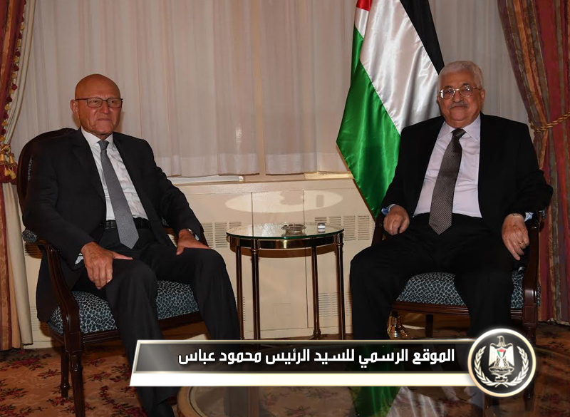 السيد  الرئيس أثناء لقاء رئيس 
الوزراء اللبناني تمام 
سلام.