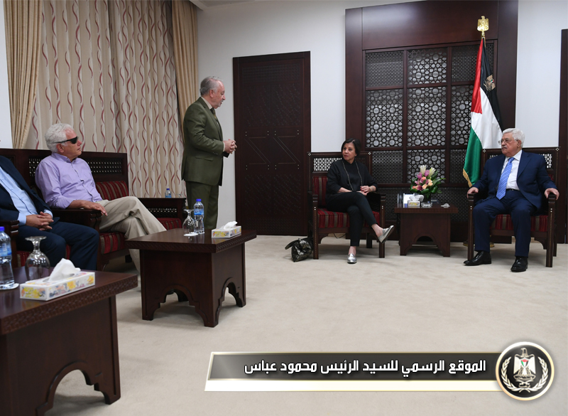 السيد الرئيس يستقبل وفدا من حزب 
"ميرتس" 
الإسرائيلي