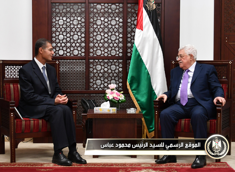 السيد الرئيس يستقبل السفير المصري الذي 
جاء مودعا
