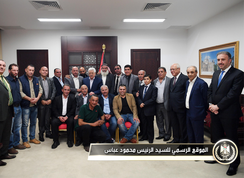 السيد الرئيس يستقبل المكتب التنفيذي 
للجان المخيمات في الضفة 
الغربية