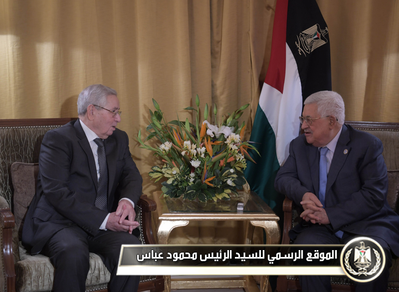 الرئيس عباس يستقبل رئيس مجلس الأمة 
الجزائري